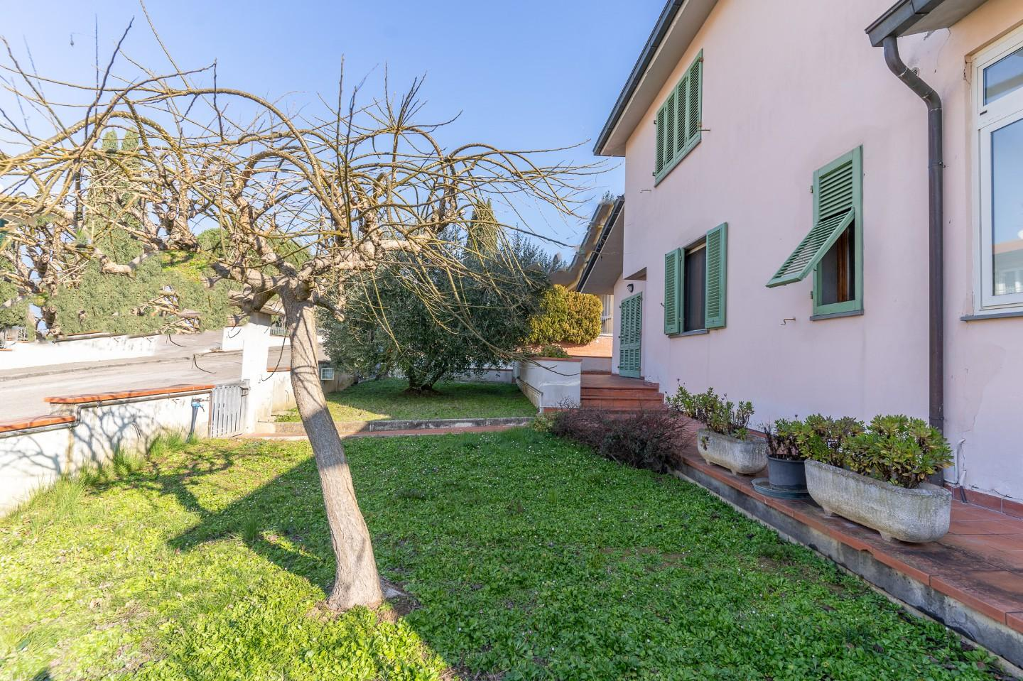 casa indipendente in vendita a Cerreto Guidi in zona Ripoli