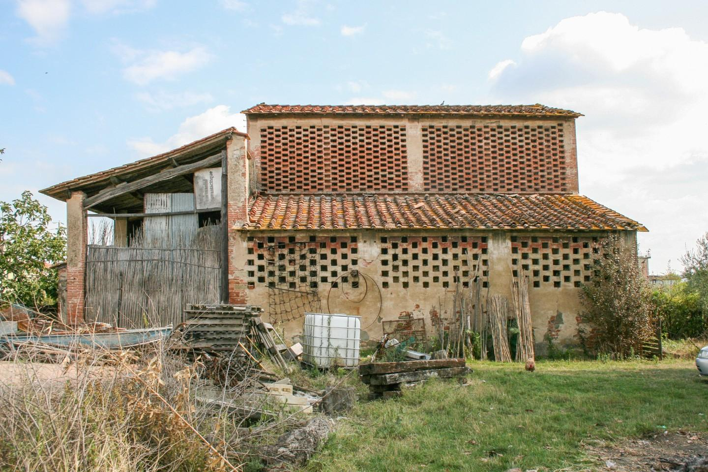casa indipendente in vendita ad Empoli in zona Serravalle