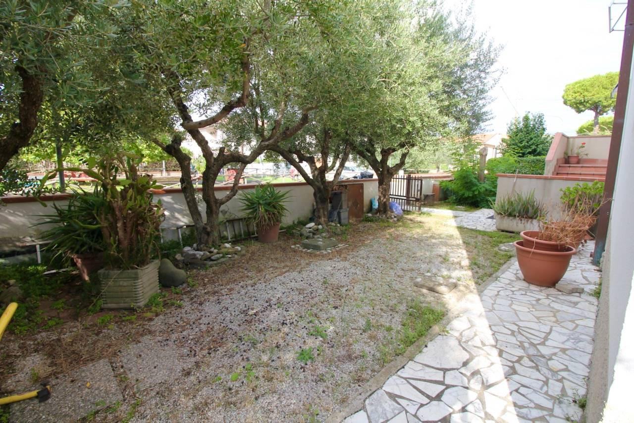 casa indipendente in vendita a Vicopisano in zona Uliveto Terme