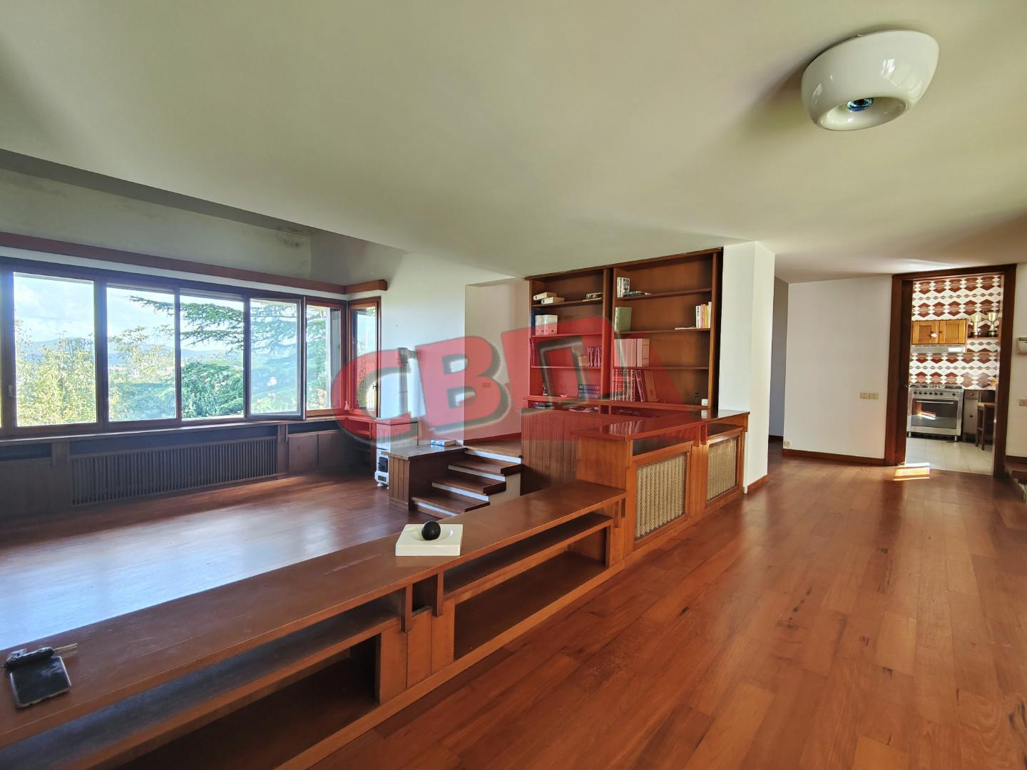 casa indipendente in vendita a Livorno in zona Montenero