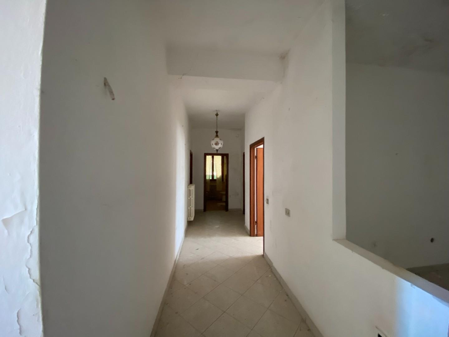 appartamento in vendita a Campiglia Marittima in zona Venturina