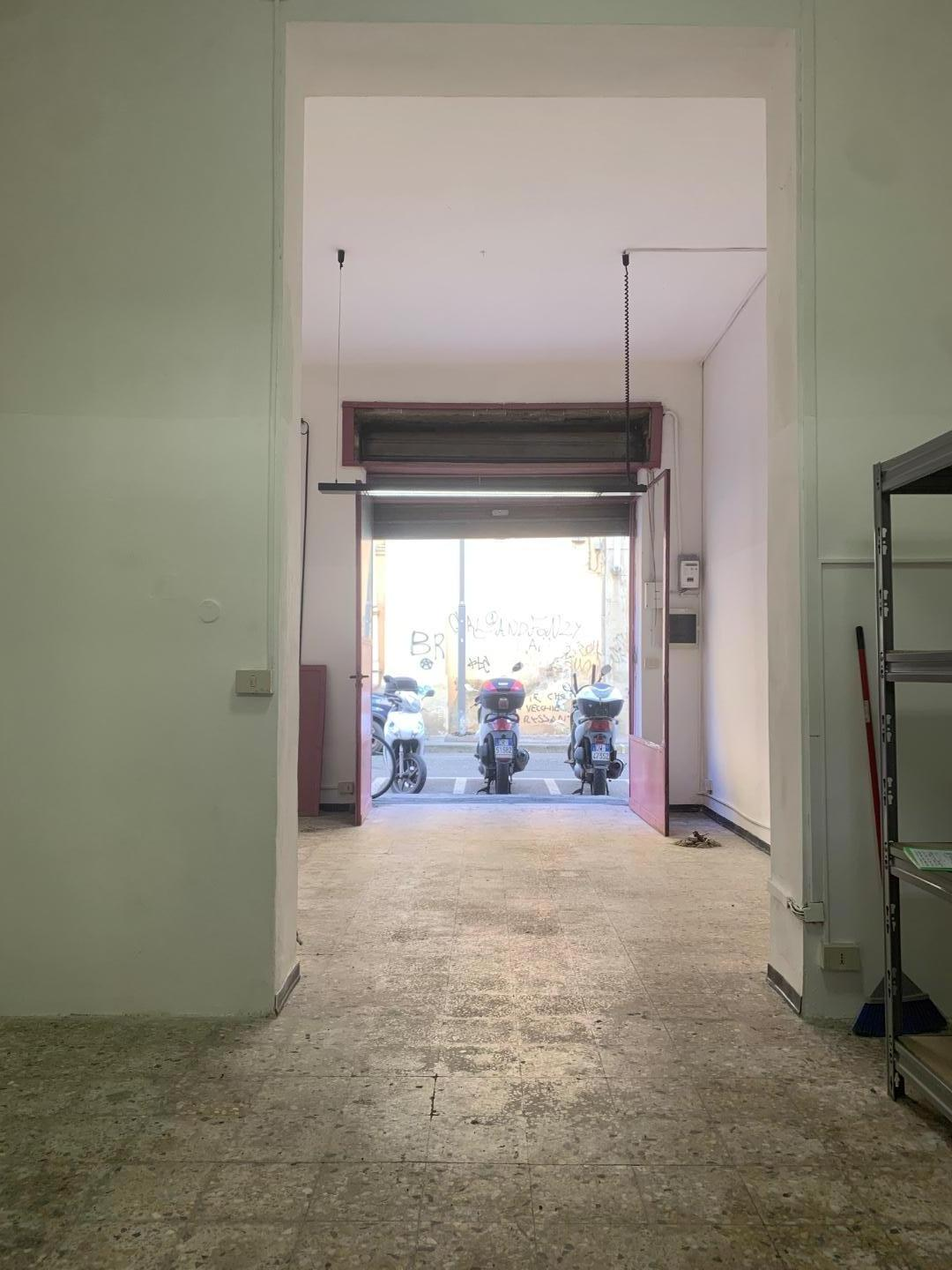 locale commerciale in affitto a Livorno in zona Centro Città
