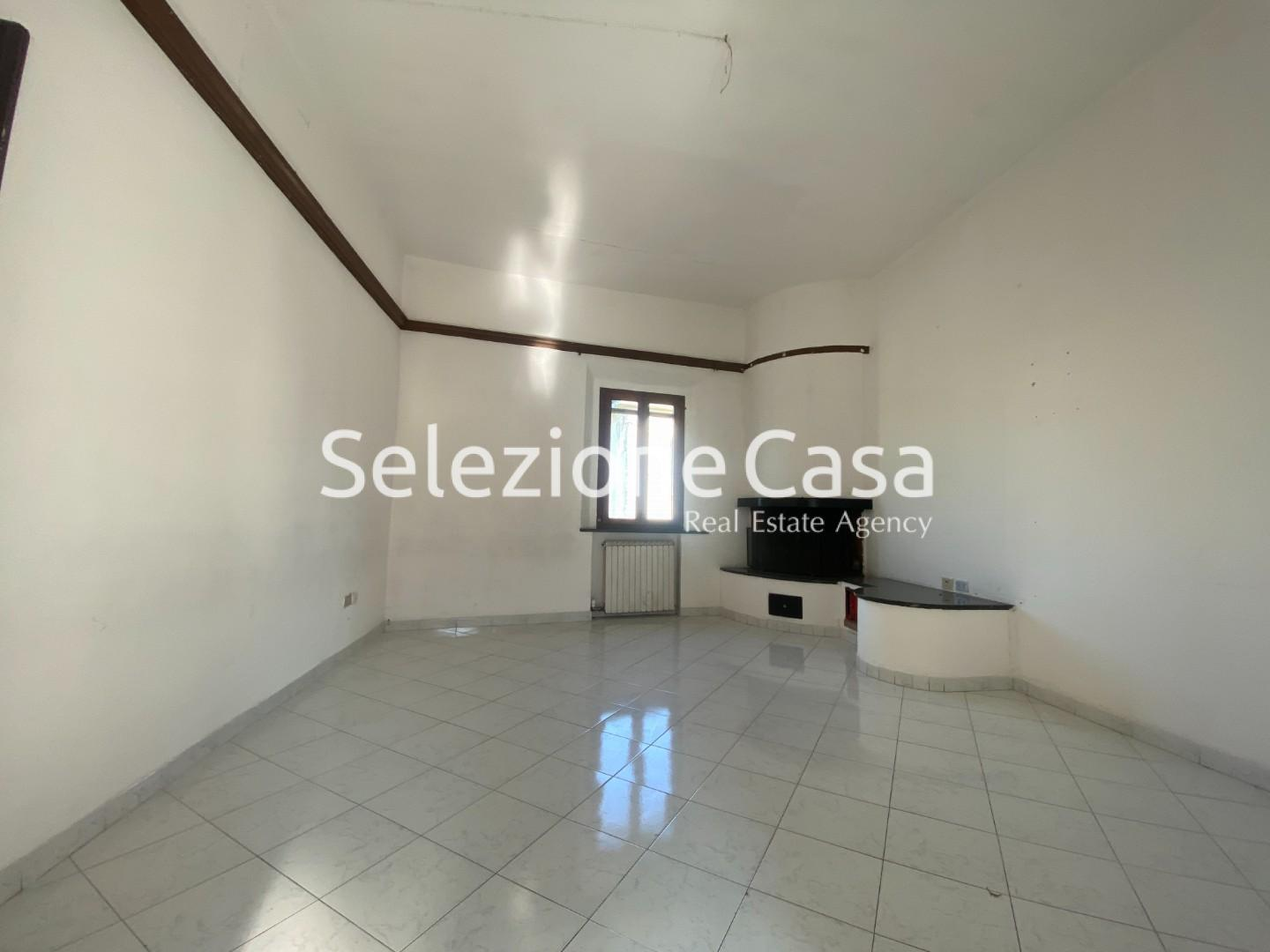 appartamento in vendita a Santa Maria a Monte in zona Montecalvoli