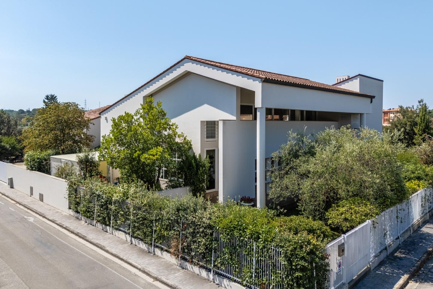 casa indipendente in vendita a Ponsacco