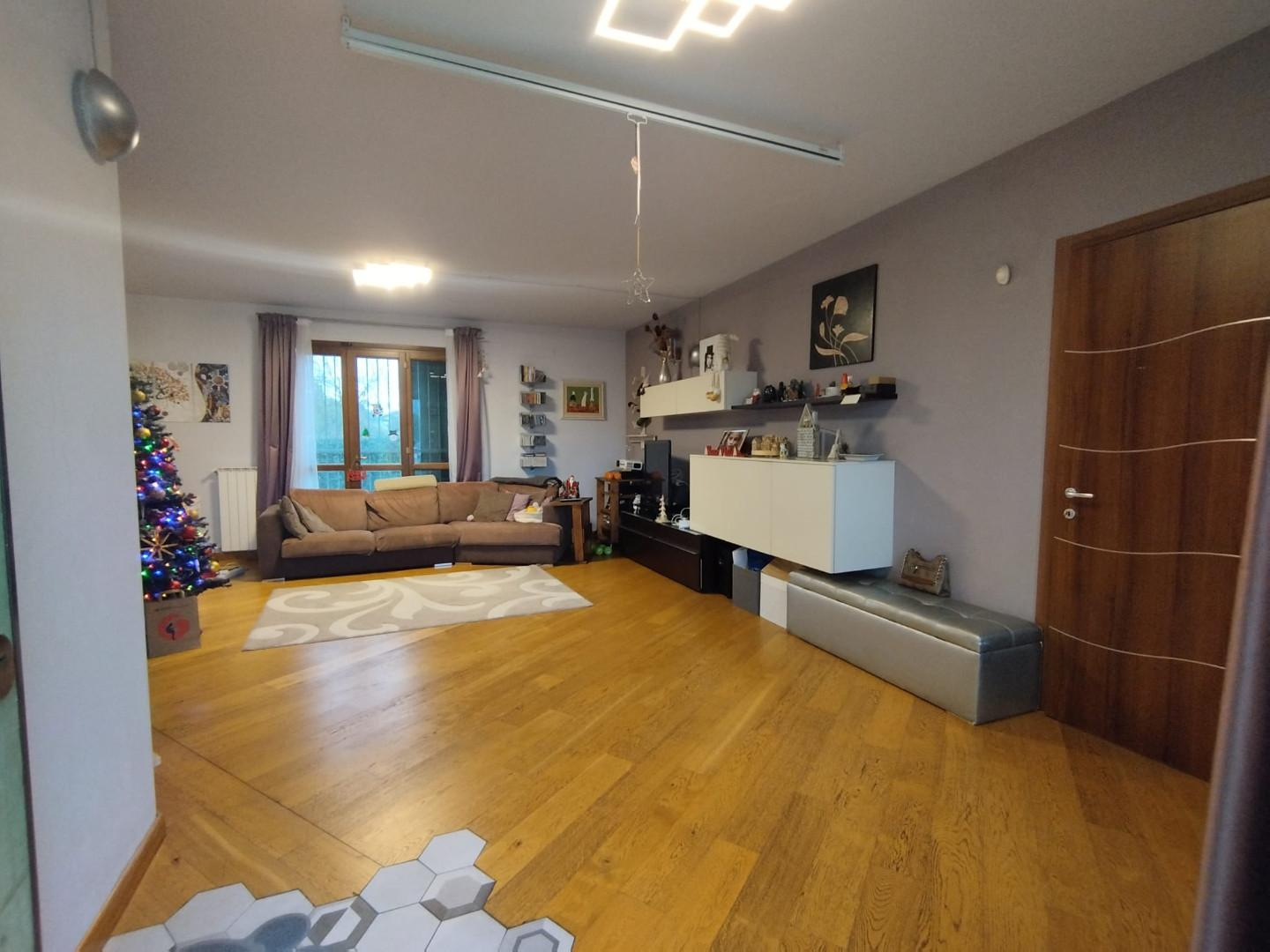 casa indipendente in vendita a San Giuliano Terme in zona Pontasserchio