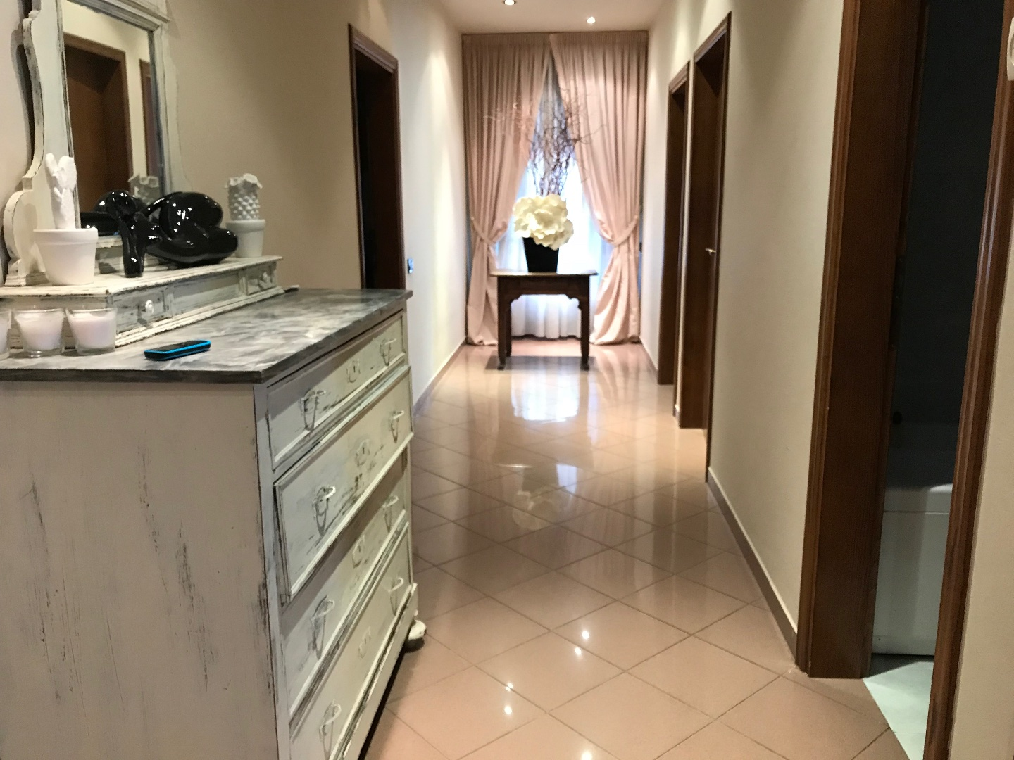 appartamento in vendita ad Empoli in zona Avane