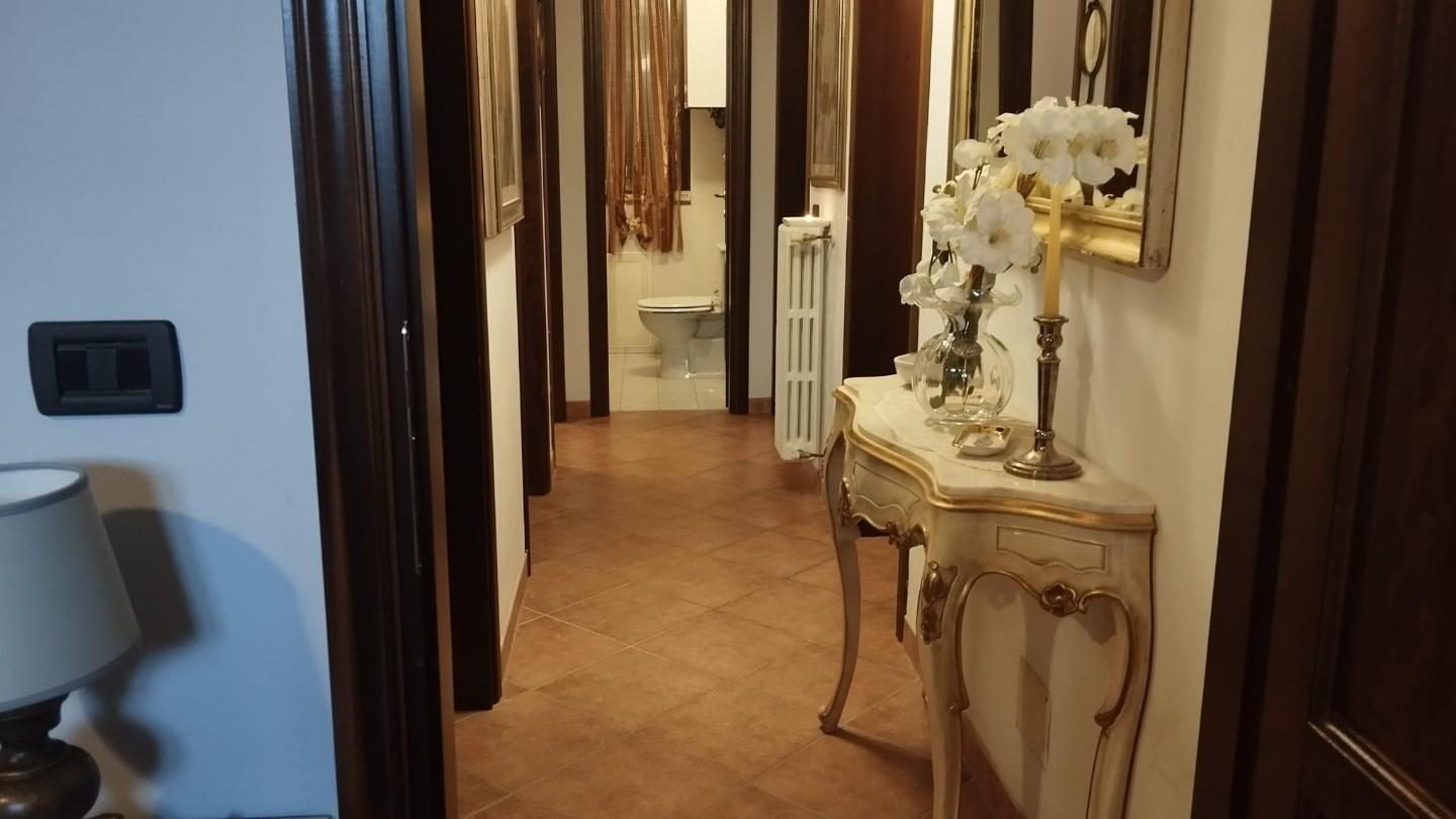 casa indipendente in vendita a Cascina in zona Navacchio