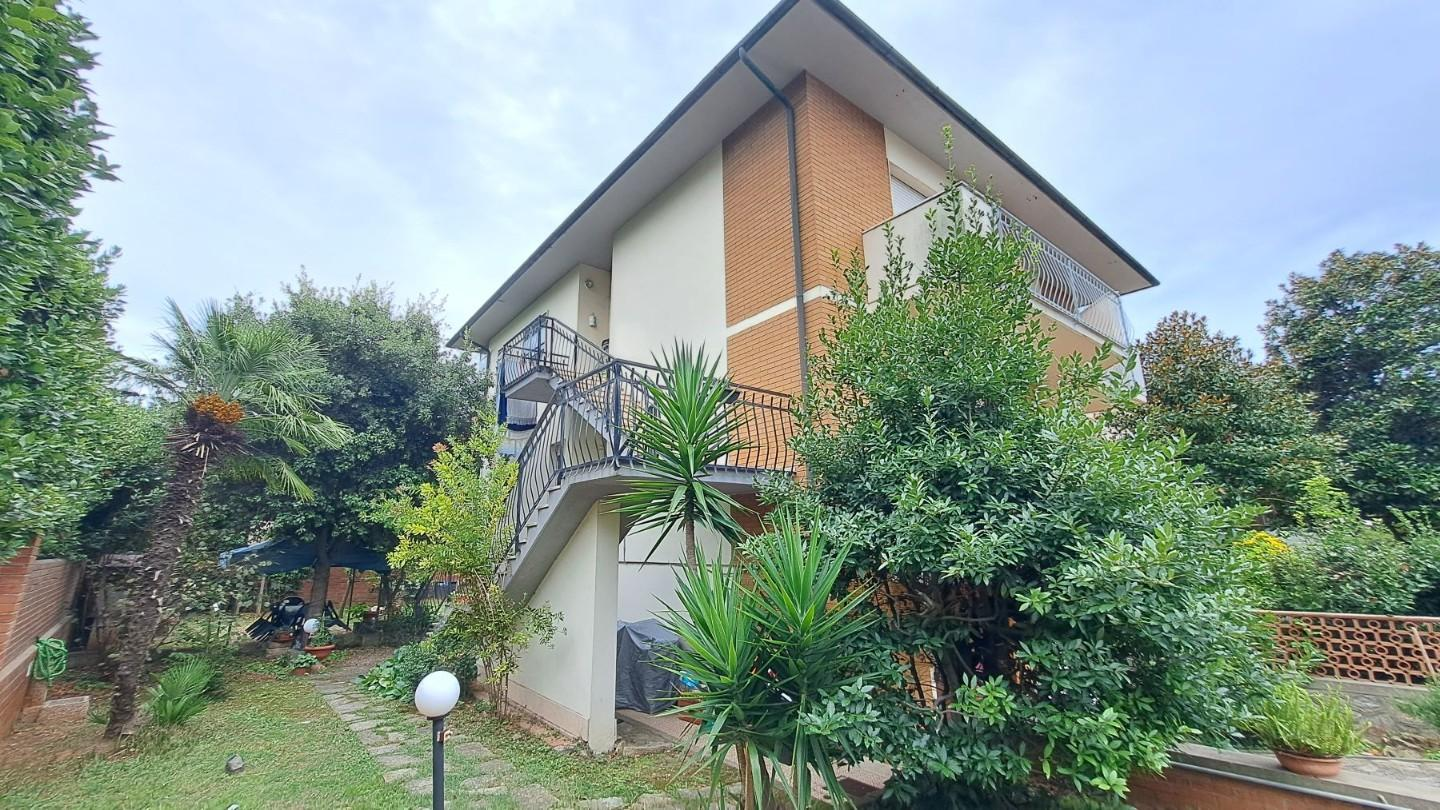 casa indipendente in vendita a Rosignano Marittimo in zona Rosignano Solvay