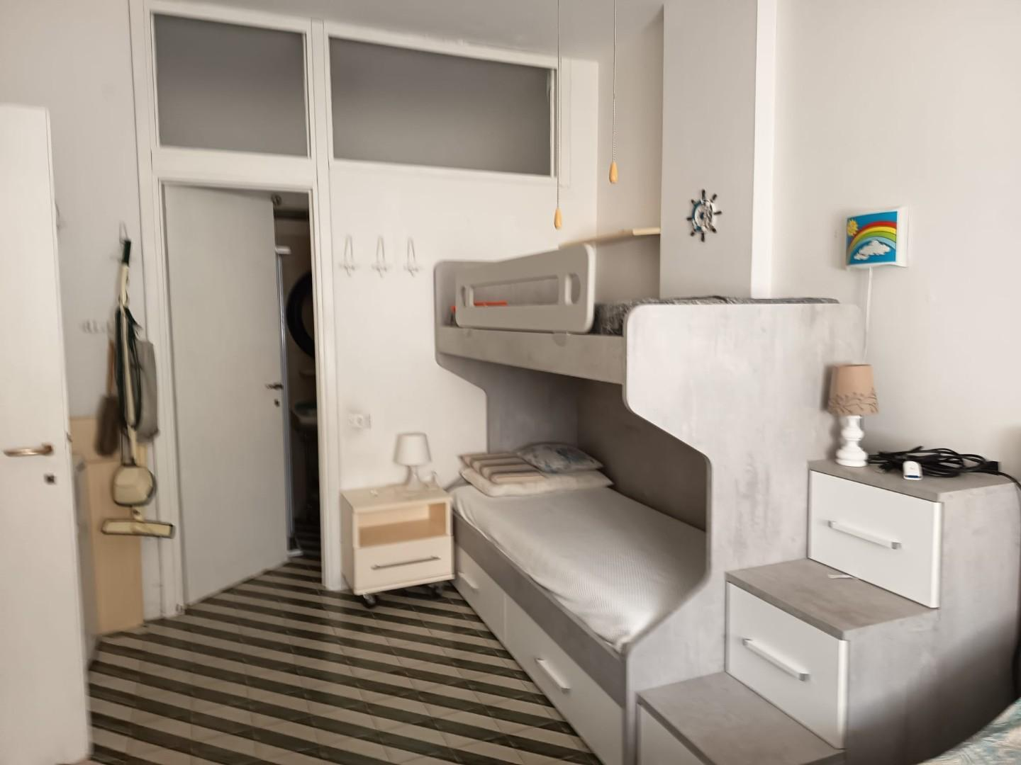 appartamento in vendita a Carrara in zona Marina di Carrara