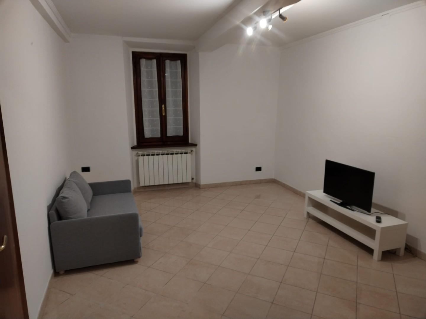 appartamento in affitto a Carrara in zona Centro Città