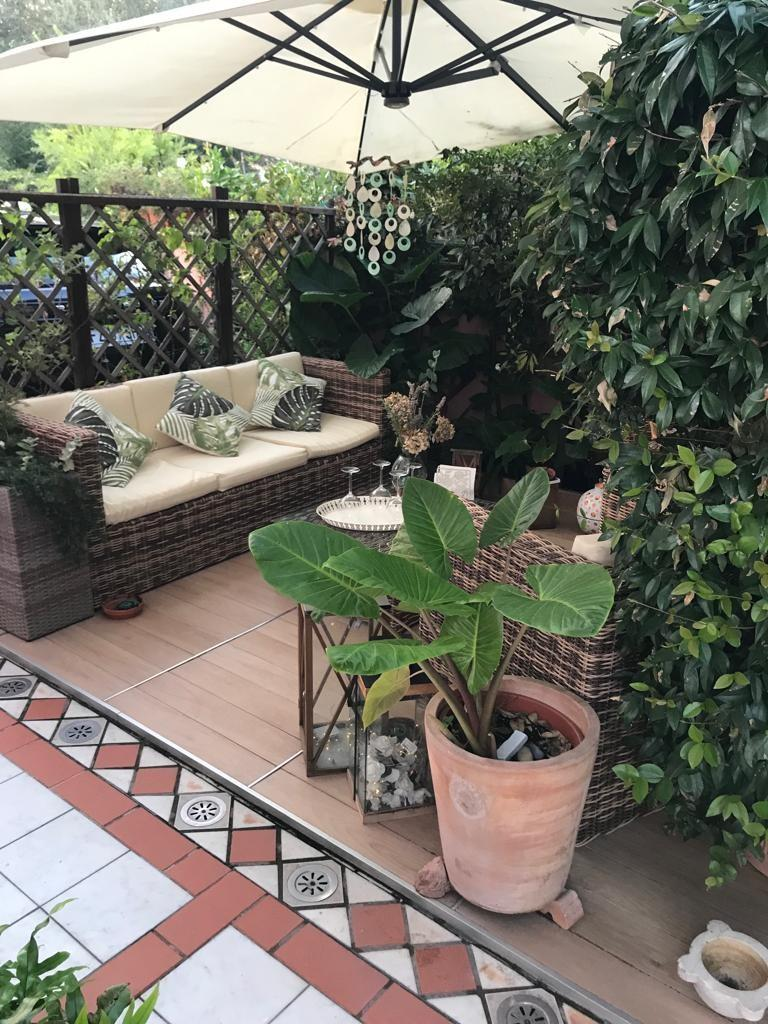 casa indipendente in vendita a Carrara in zona Avenza