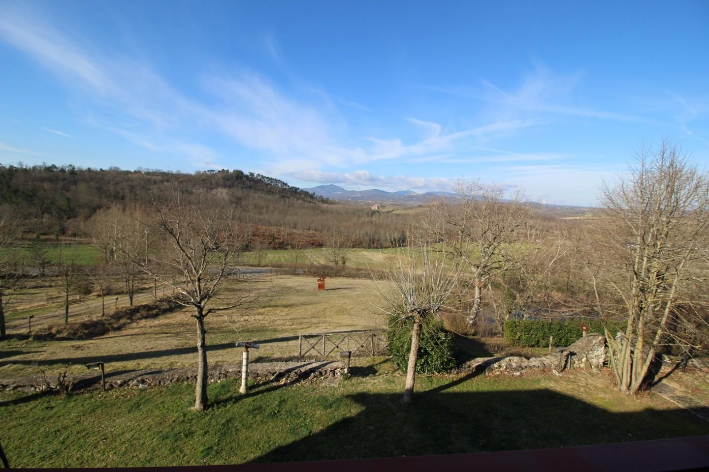 casa indipendente in vendita a Monticiano