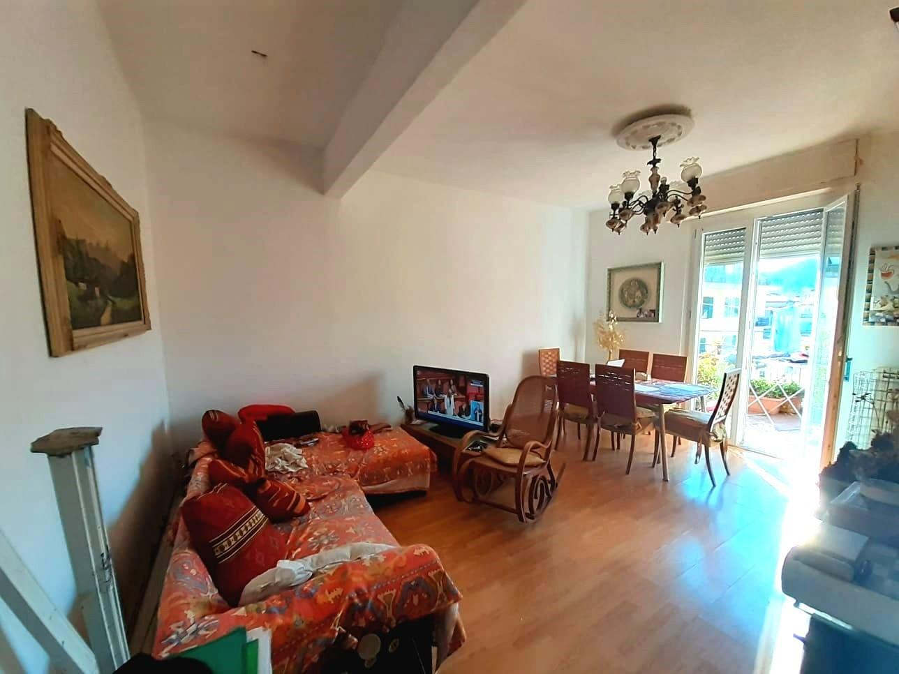 appartamento in vendita a La Spezia in zona Canaletto / Buonviaggio / Migliarina