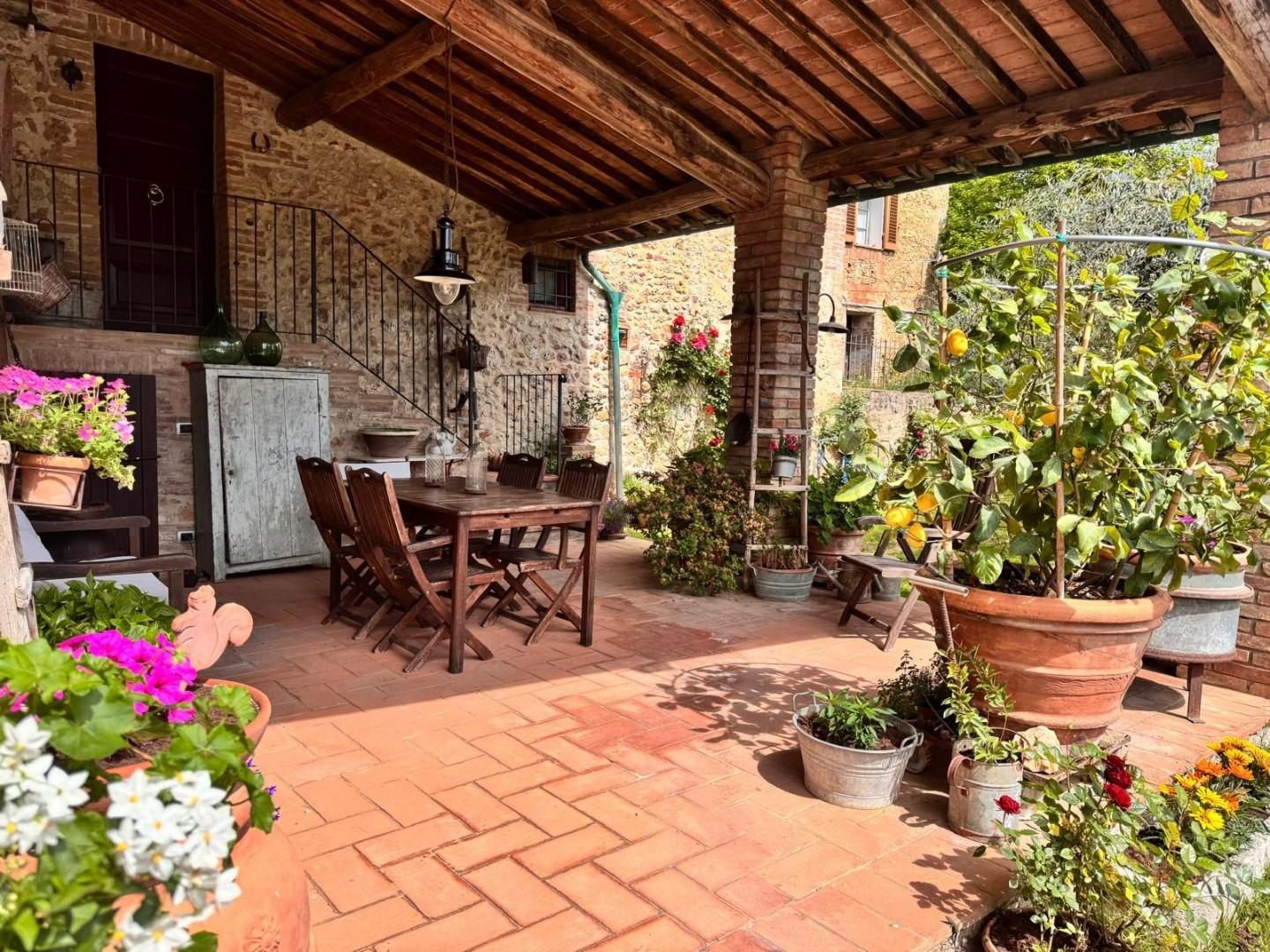 casa indipendente in vendita a Sovicille in zona Brenna