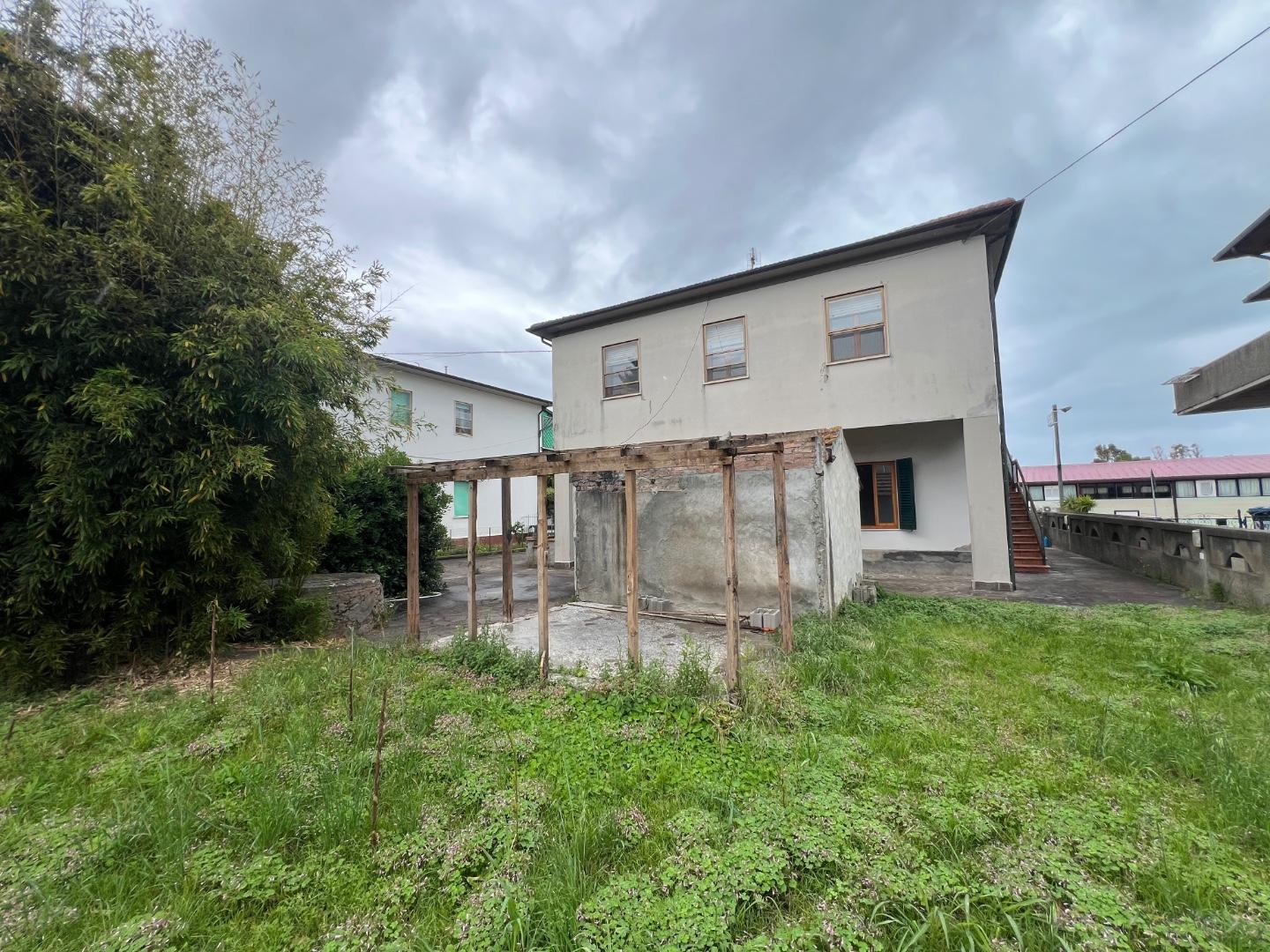 casa indipendente in vendita a Rosignano Marittimo in zona Rosignano Solvay
