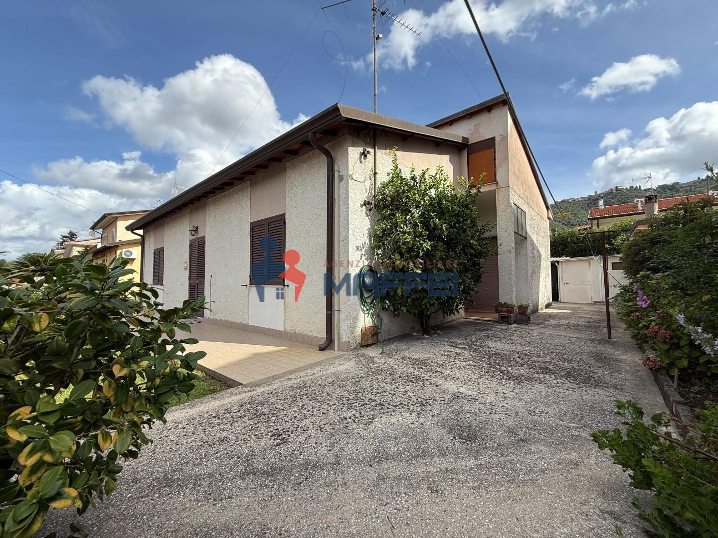 casa indipendente in vendita a Massarosa in zona Piano di Mommio