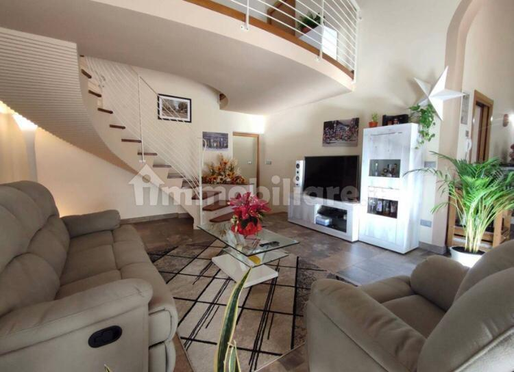 casa indipendente in vendita a Capannori