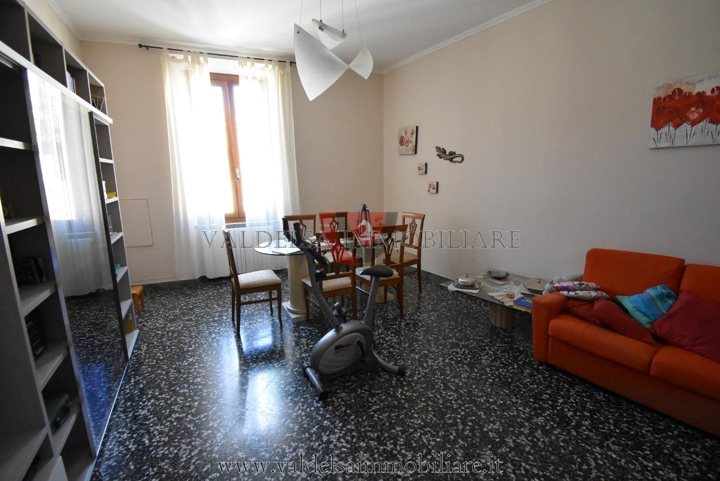 appartamento in vendita a Colle di Val d'Elsa