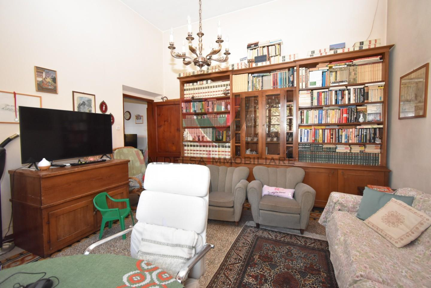 casa indipendente in vendita a Colle di Val d'Elsa