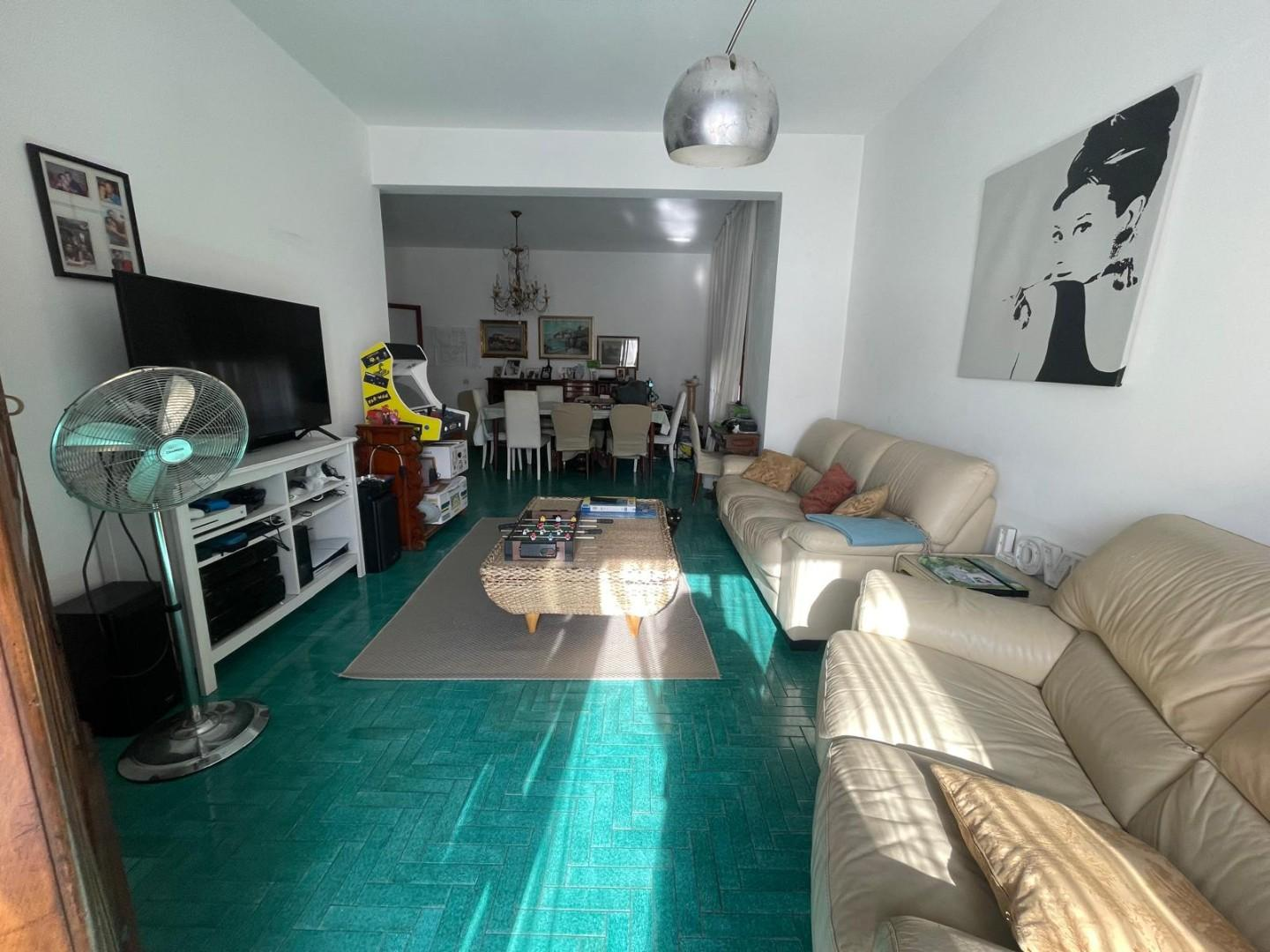 appartamento in vendita a Carrara in zona Marina di Carrara