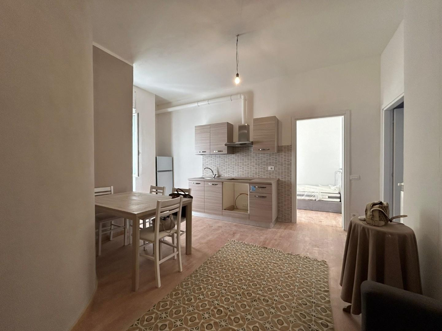 appartamento in vendita a Massa in zona Marina di Massa