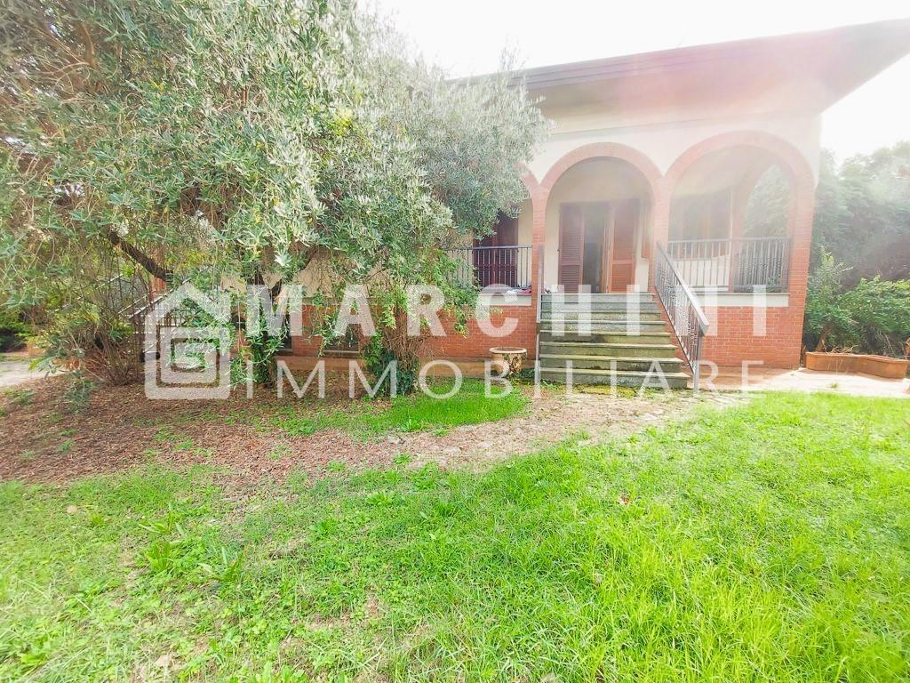 casa indipendente in vendita a Capannori in zona Marlia