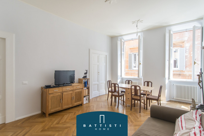 appartamento in vendita a Roma in zona Campo Marzio