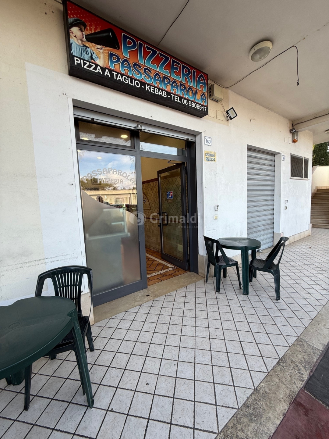 locale commerciale in vendita a Nettuno