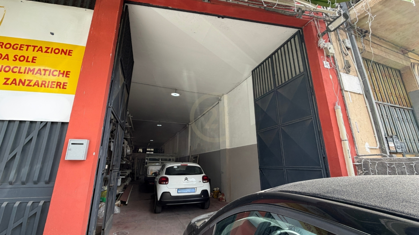 ufficio in vendita a Catania in zona Centro Storico