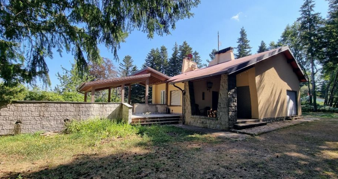 casa indipendente in vendita a Pelago in zona Consuma