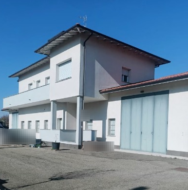 appartamento in vendita a Novi di Modena in zona Rovereto sulla Secchia