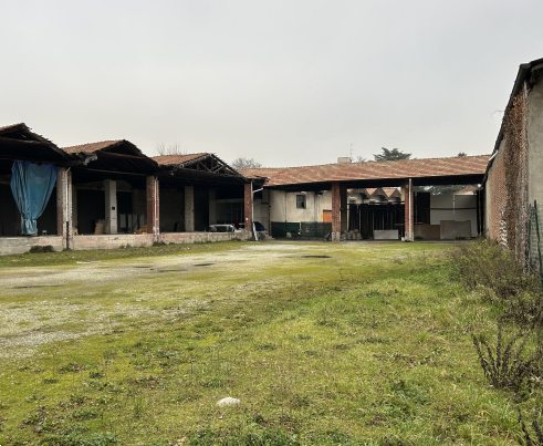 terreno edificabile in vendita a Giussano