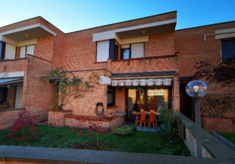 casa indipendente in vendita a Sant'Ambrogio di Torino