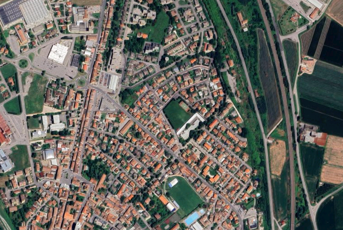 capannone in vendita ad Ostiglia