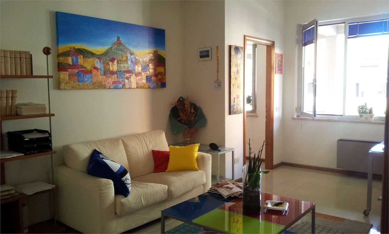 ufficio in vendita a Perugia in zona Stazione