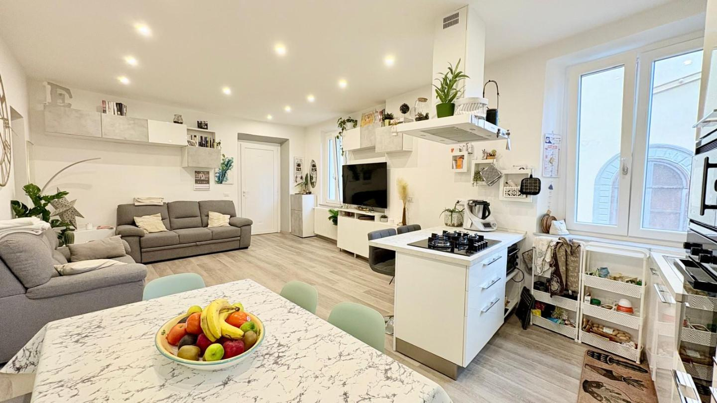 appartamento in vendita a Lucca in zona Centro Città