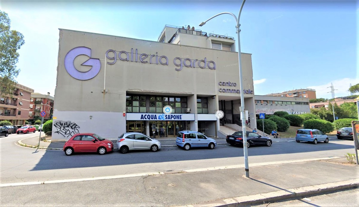 casa indipendente in vendita a Roma in zona Spinaceto