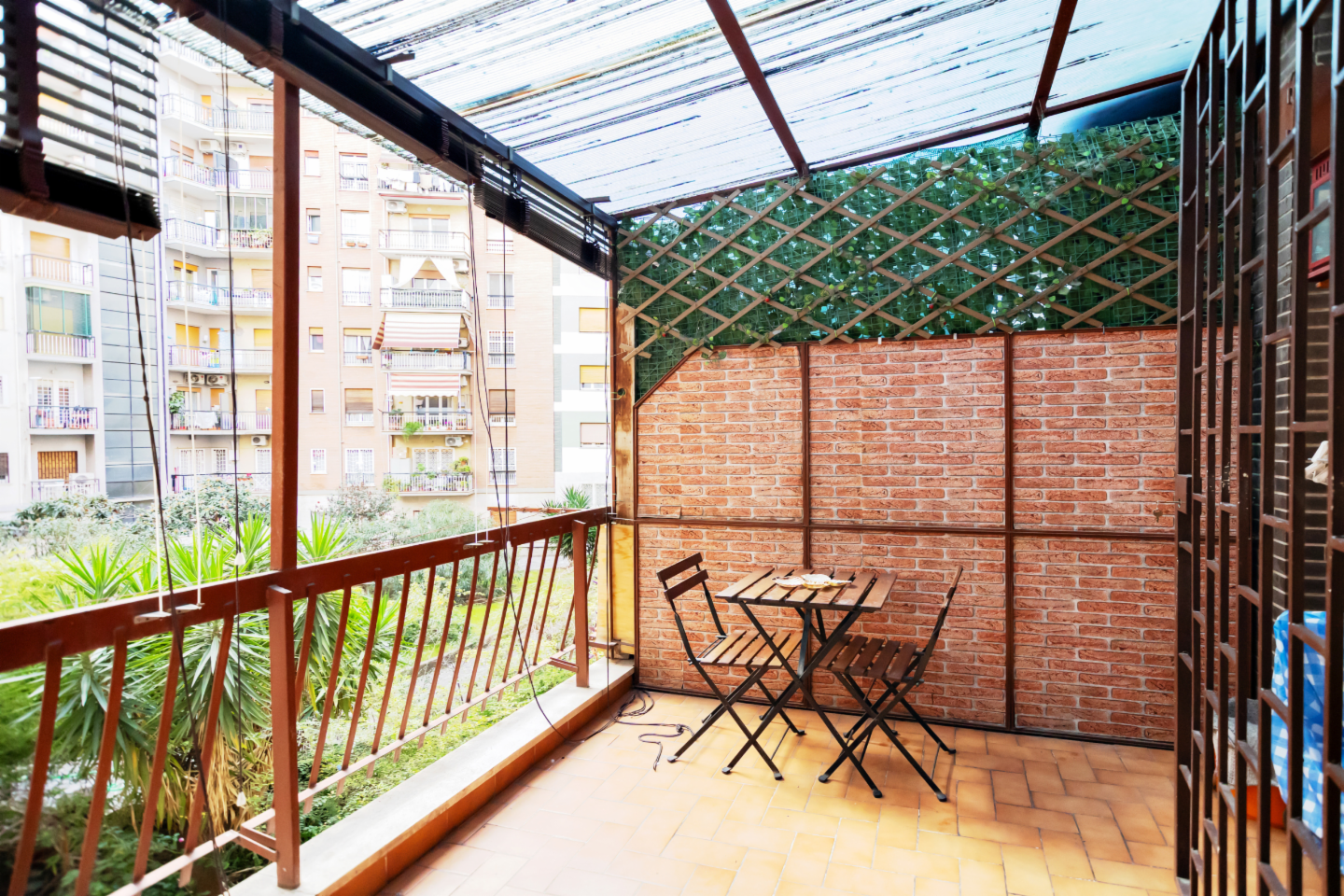 appartamento in vendita a Roma in zona Tuscolano