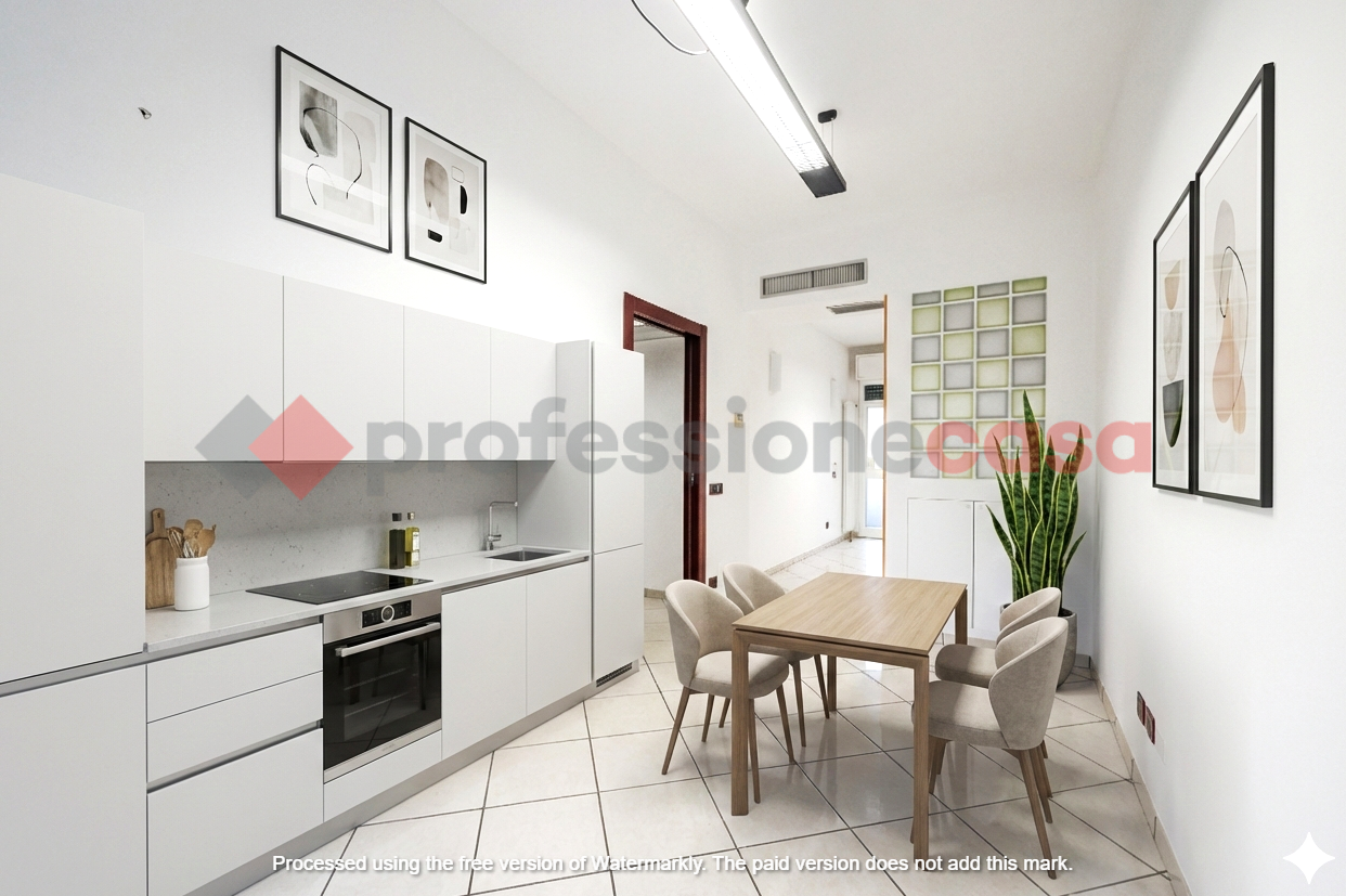 appartamento in vendita a Milano in zona Baggio