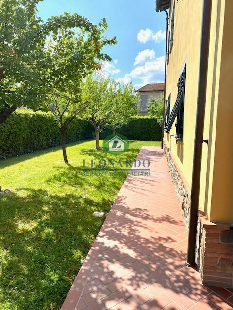 immagine annuncio 2 di 4