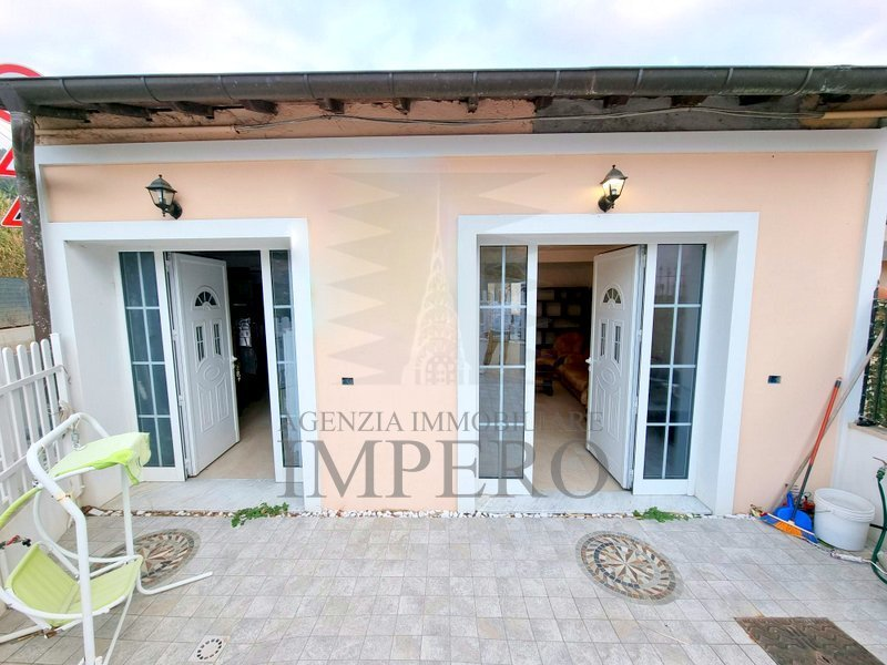 casa semindipendente in vendita a Ventimiglia