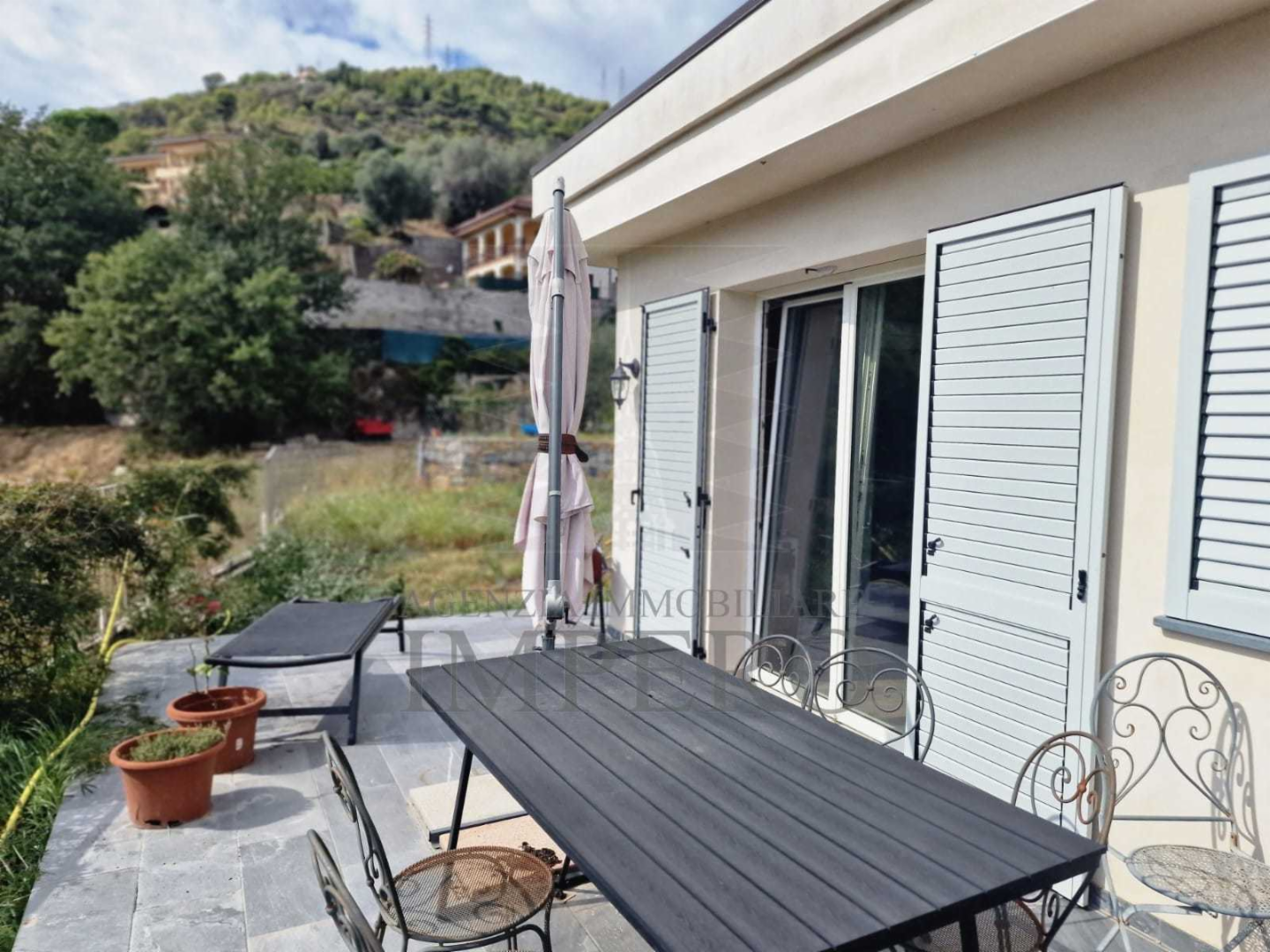 casa indipendente in vendita a Camporosso
