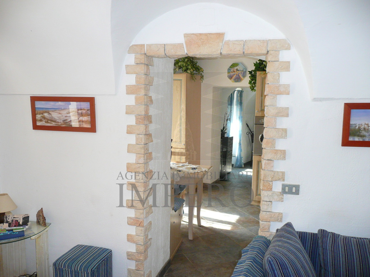 quadrivano in vendita a Ventimiglia in zona Verrandi