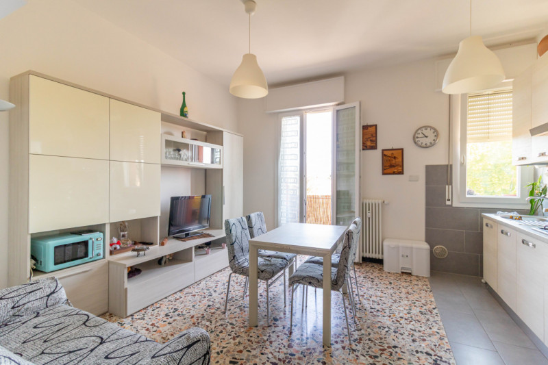 appartamento in vendita a Casalecchio di Reno in zona Garibaldi/La Mutua