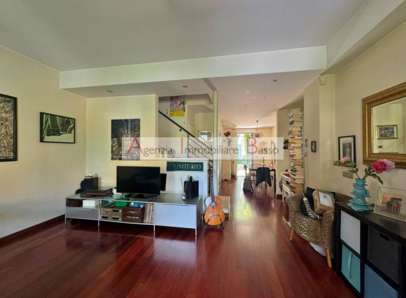 casa indipendente in vendita a Padova in zona Sacra Famiglia