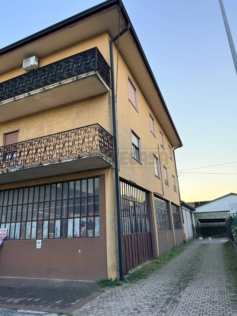 immagine annuncio 1 di 4