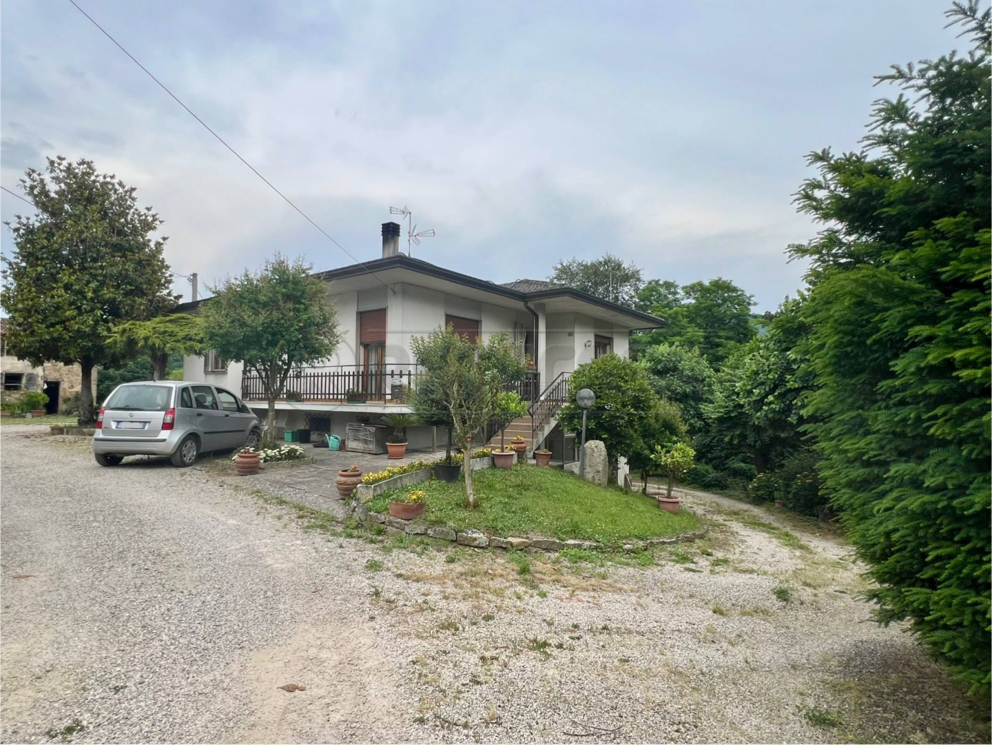 casa indipendente in vendita a Vo'