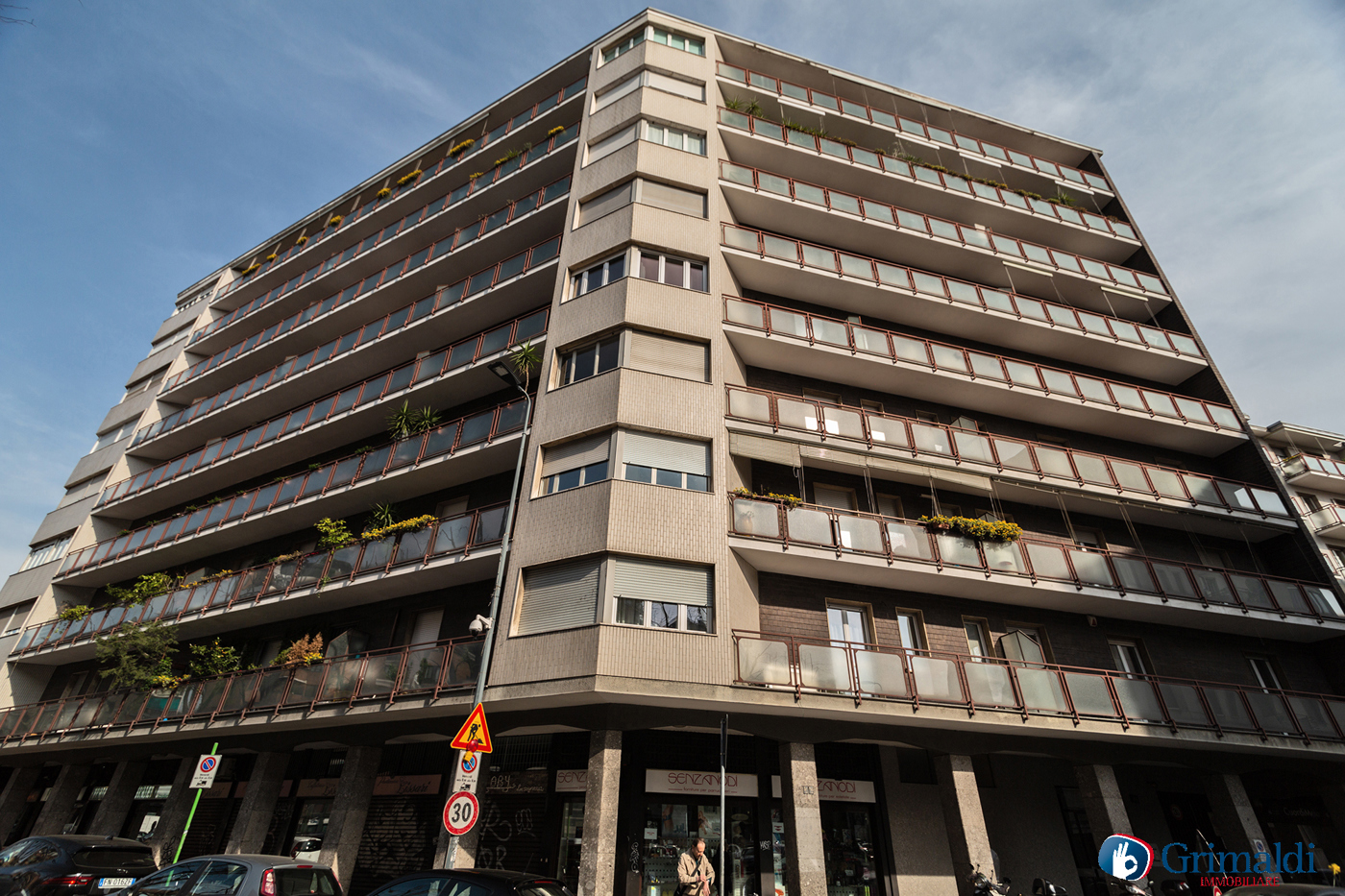 appartamento in vendita a Milano in zona Rembrandt