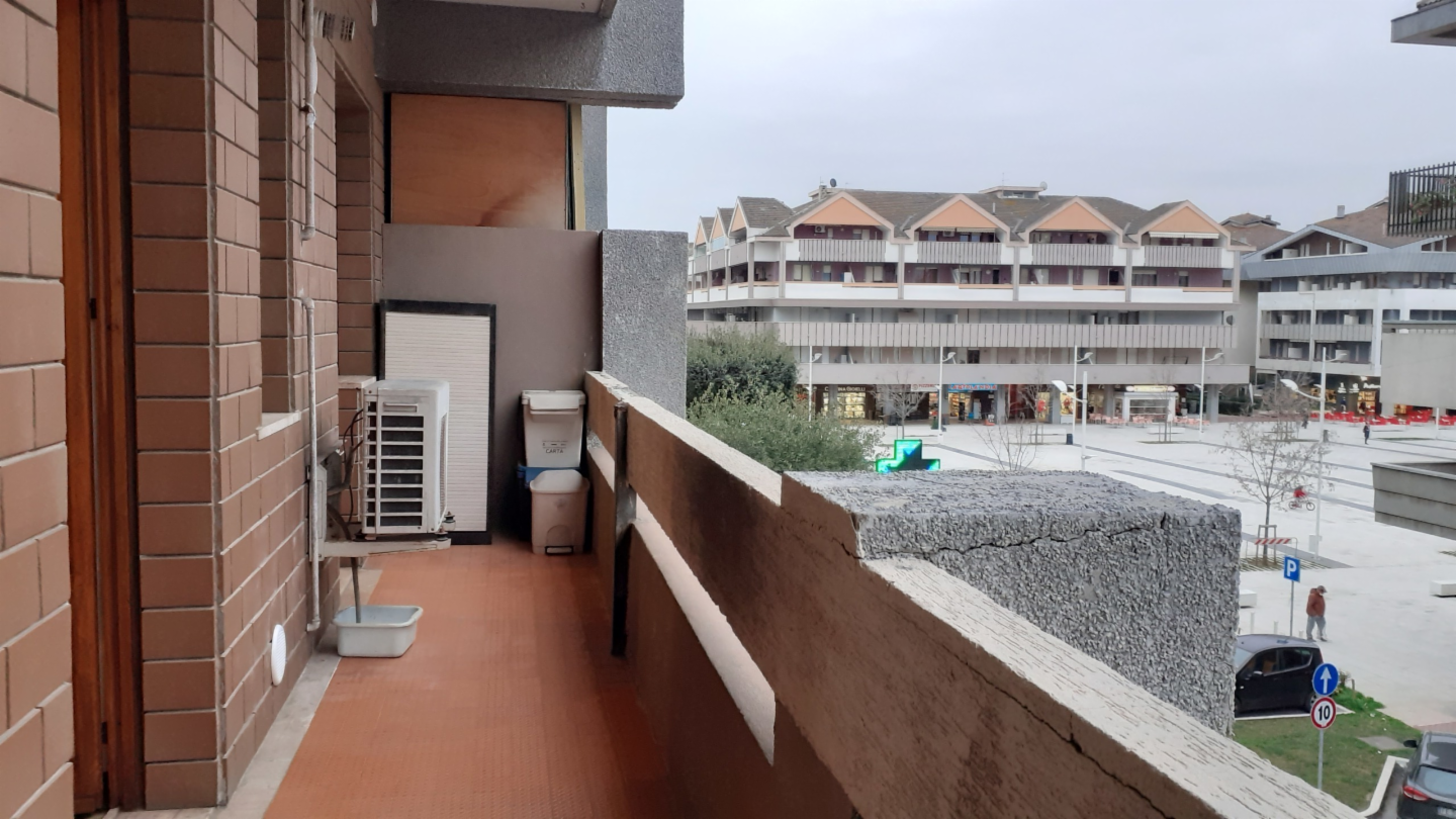 immagine annuncio 4 di 8