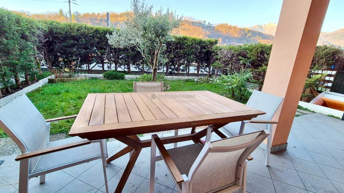 appartamento in vendita a Colico